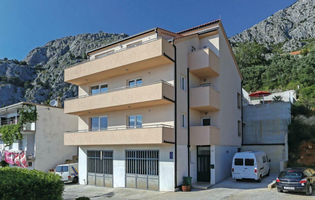 Villa Omis Michy - Family House For Big And Small Groups Eksteriør billede